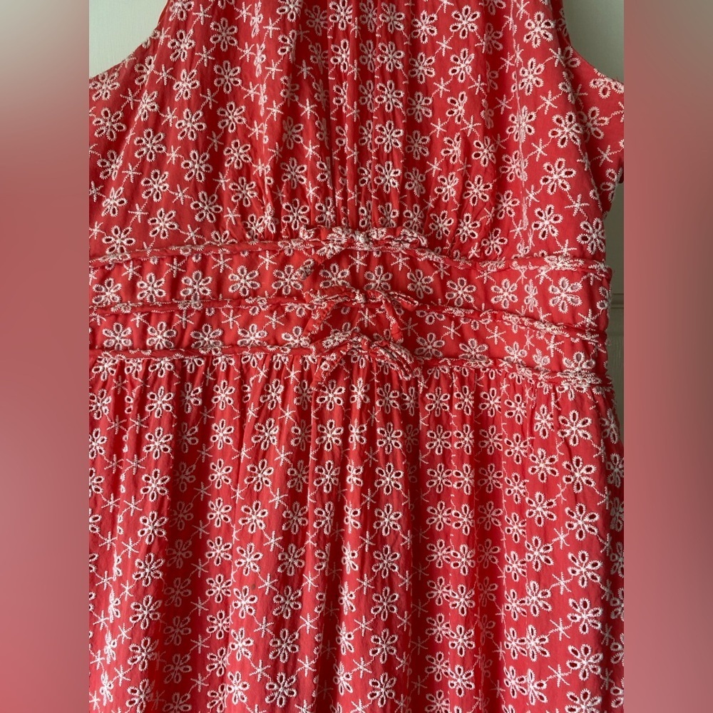 Red Floral Sleeveless Dress - Picture 3 of 4
